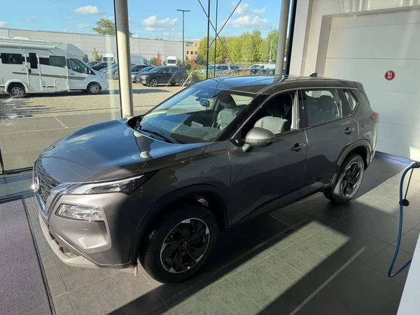 Nissan X-Trail — foto 18 van 24