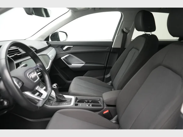 AUDI Q3 (2021) — foto 29 van 30