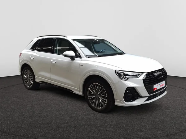AUDI Q3 PHEV (2023) — foto 21 van 22