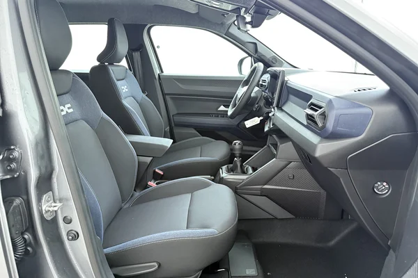 Dacia Duster (2026) — foto 15 van 17