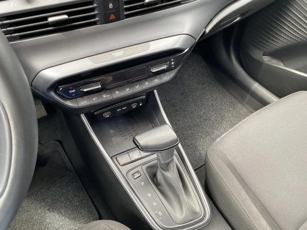 Hyundai i20 (2024) — foto 2 van 22