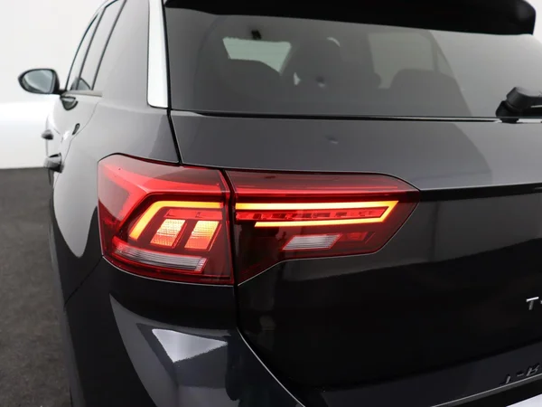 VOLKSWAGEN T-Roc (2025) — foto 5 van 18
