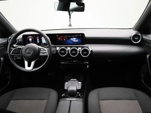 Mercedes-Benz CLA (2021) — foto 30 van 40