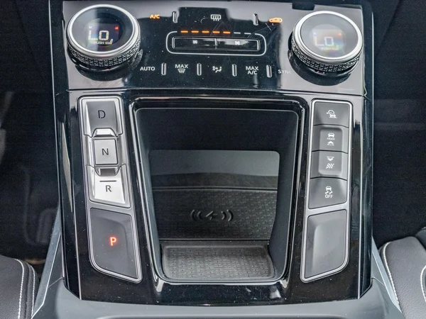 Jaguar I-PACE (2023) — foto 9 van 29