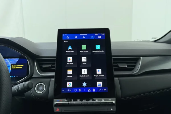 Renault Symbioz E-TECH (HEV) (2025) — foto 6 van 25