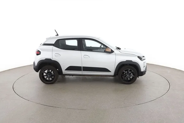 Dacia Spring (2025) — foto 13 van 16