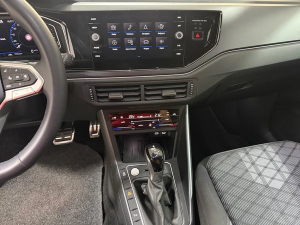 Volkswagen Taigo (2025) — foto 13 van 29