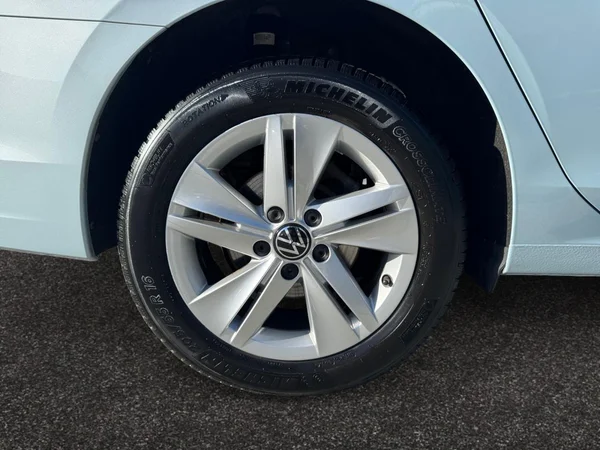 VOLKSWAGEN Golf VIII SW (2025) — foto 19 van 23