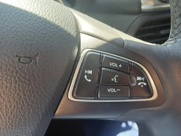 Ford EcoSport (2018) — foto 14 van 24