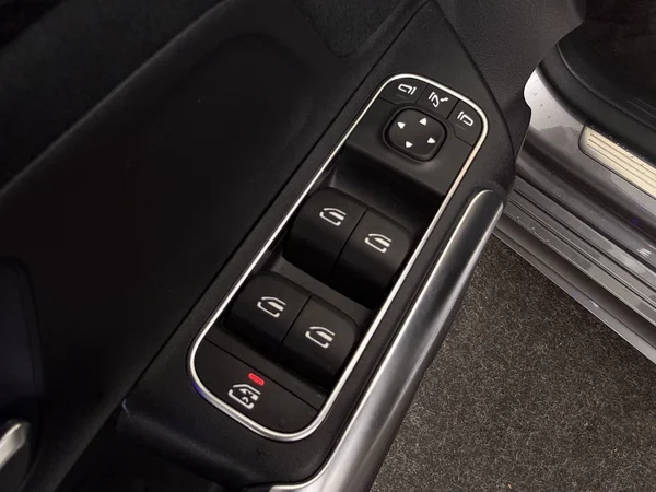 MERCEDES B 250 (2022) — foto 22 van 32