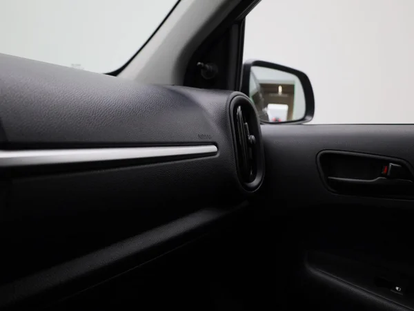 Kia Picanto (2021) — foto 16 van 35