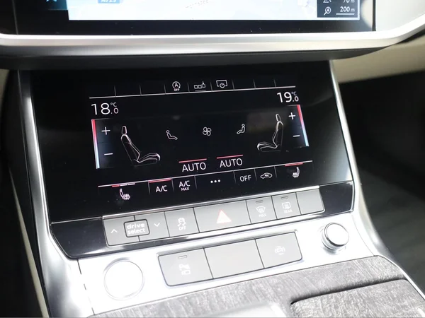 AUDI A6 Avant (2020) — foto 14 van 23
