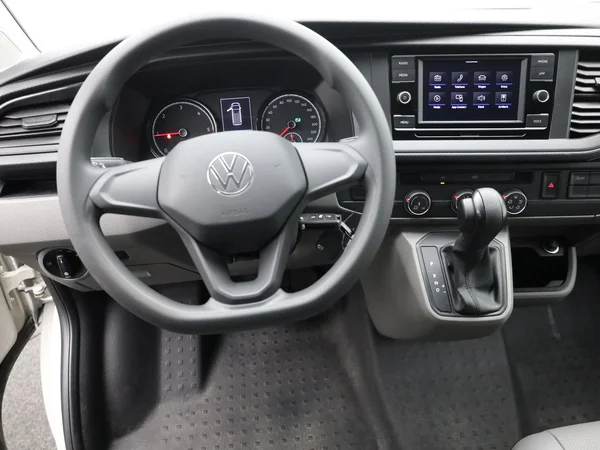 VOLKSWAGEN Transporter T6.1 1400 Fou Lwb Dsl (2024) — foto 3 van 16