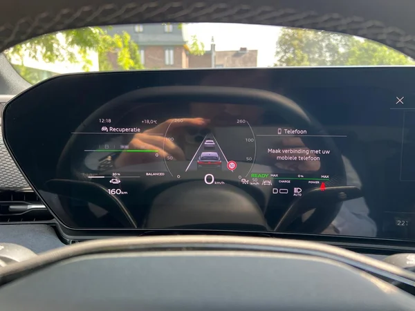 AUDI A6 Sportback e-tron (2026) — foto 6 van 24