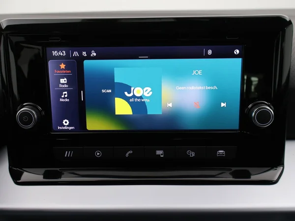 SEAT Arona (2024) — foto 13 van 24