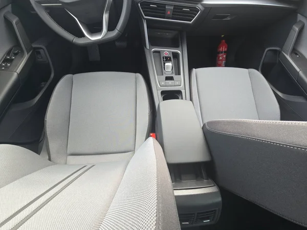 SEAT Leon ST (2025) — foto 8 van 24