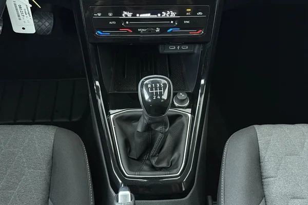 Volkswagen T-Cross (2025) — foto 4 van 19