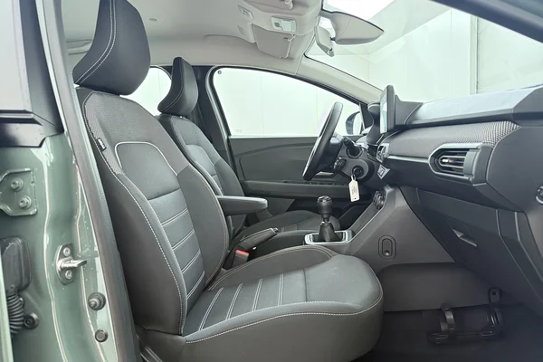 Dacia Sandero Stepway (2024) — foto 15 van 17