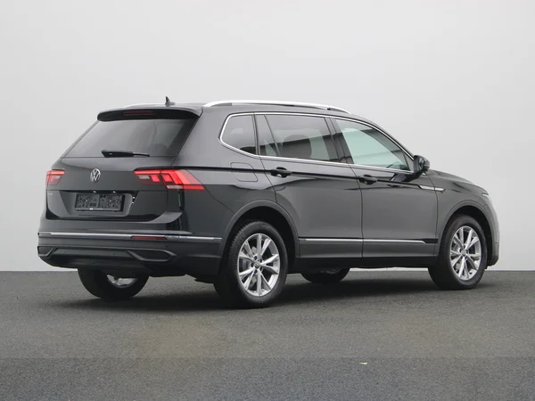 VOLKSWAGEN Tiguan Allspace (2022) — foto 12 van 21