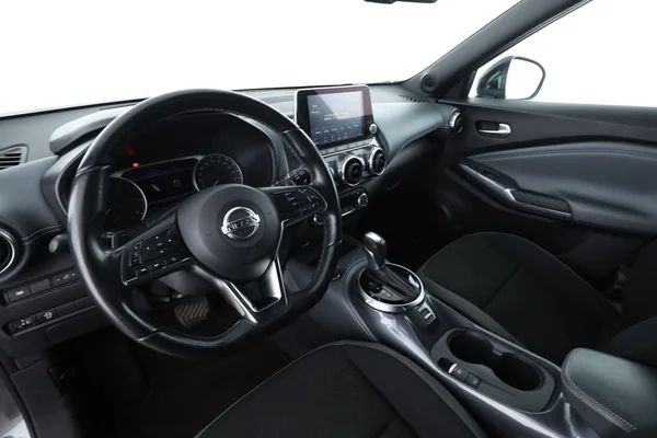 Nissan Juke (2020) — foto 2 van 16