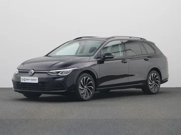 VOLKSWAGEN Golf VIII SW (2024)