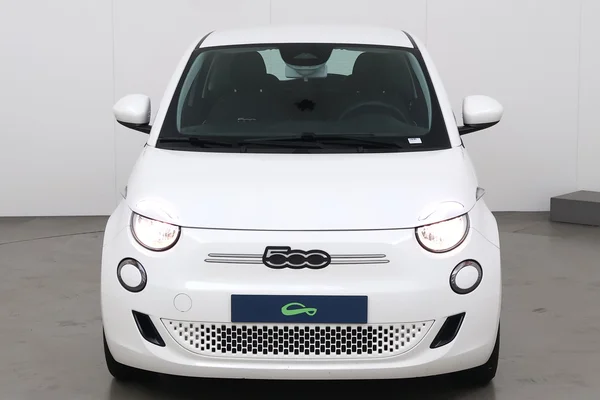 Fiat E-500 (2023) — foto 12 van 19