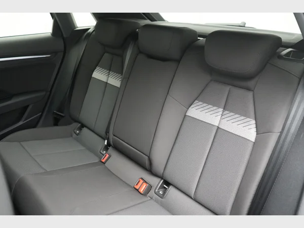 AUDI A3 Sportback (2021) — foto 28 van 30