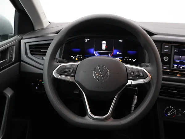Volkswagen Polo (2023) — foto 2 van 28