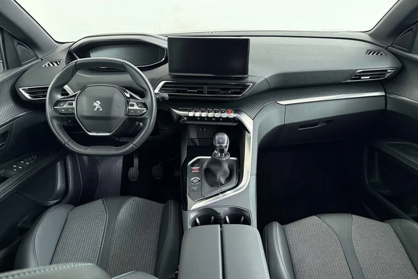 Peugeot 3008 (2023) — foto 13 van 29
