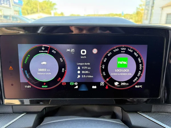 SKODA Kodiaq PHEV (2025) — foto 5 van 29