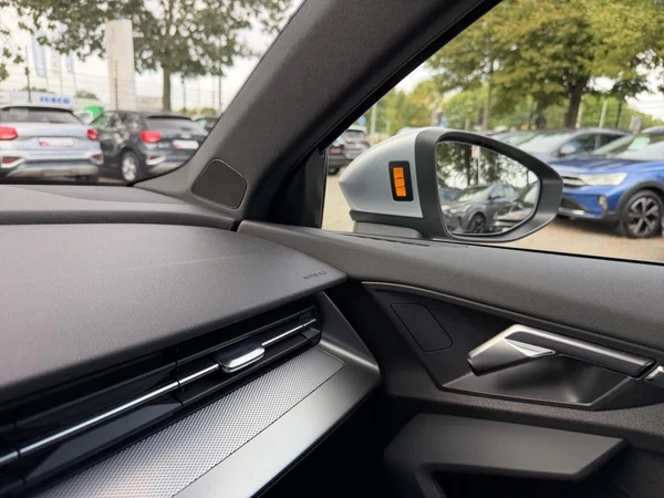AUDI A3 Sportback (2022) — foto 16 van 19