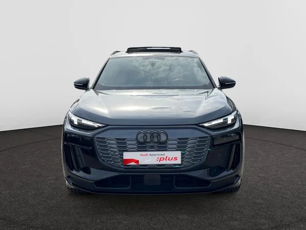 AUDI Q6 e-tron (2025) — foto 11 van 22