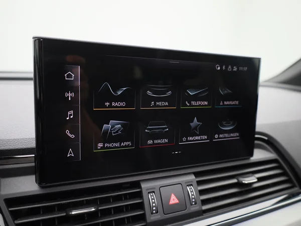 Audi Q5 (2023) — foto 32 van 53