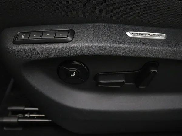 VOLKSWAGEN Tayron (2025) — foto 26 van 31