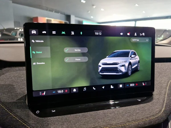 SKODA Elroq (2025) — foto 6 van 27