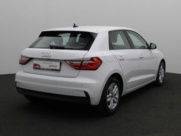 AUDI A1 Sportback (2024) — foto 12 van 18