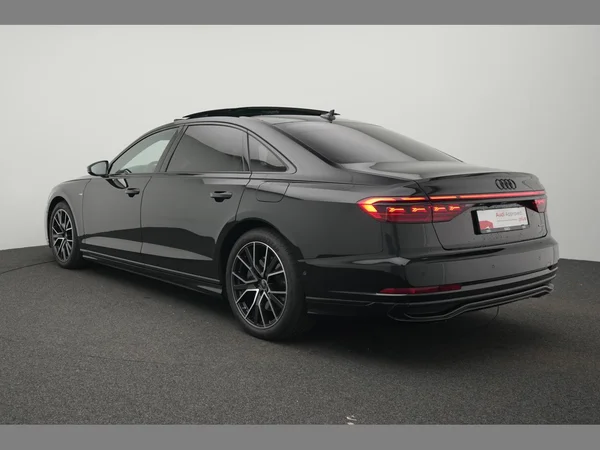 AUDI A8 Long PHEV (2024) — foto 34 van 53