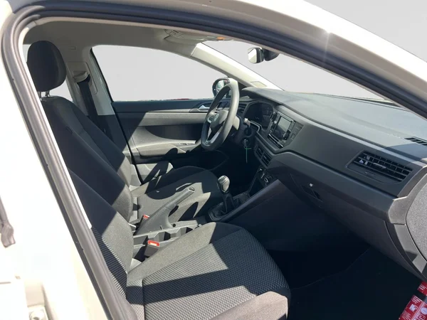 VOLKSWAGEN Taigo (2023) — foto 8 van 24