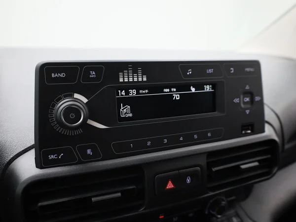 Opel Combo Life (2022) — foto 15 van 32