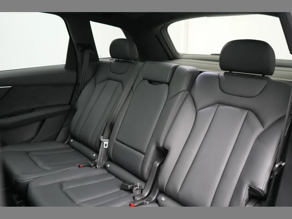 AUDI Q7 e-hybrid (PHEV) (2024) — foto 6 van 37