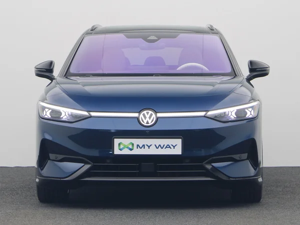 VOLKSWAGEN ID.7 Tourer (2024) — foto 21 van 25