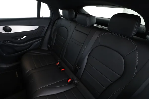Mercedes-Benz GLC-Klasse (2021) — foto 5 van 16