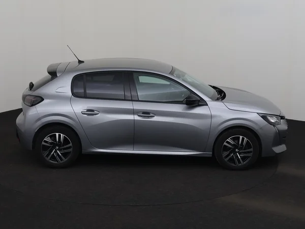 PEUGEOT 208 (2023) — foto 23 van 27
