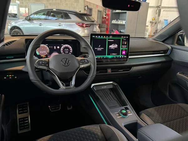 Volkswagen T-Roc (2026) — foto 2 van 21