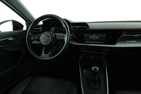 Audi A3 (2021) — foto 4 van 16