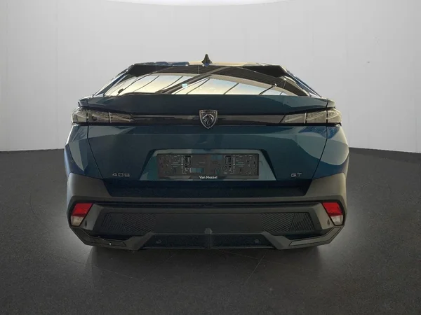 Peugeot 408 (2023) — foto 16 van 19