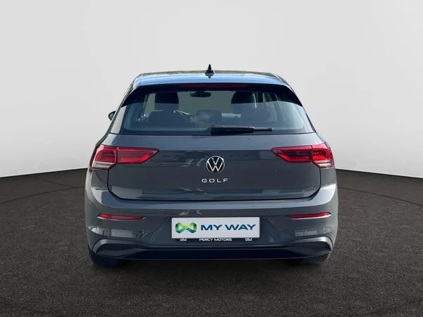 VOLKSWAGEN Golf VIII (2023) — foto 16 van 20