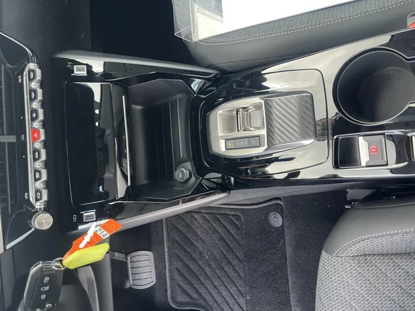 Peugeot 208 (2025) — foto 8 van 20