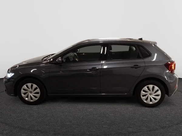 VOLKSWAGEN Polo (2022) — foto 12 van 22
