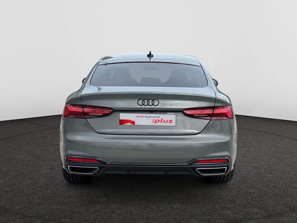 AUDI A5 Sportback (2025) — foto 16 van 19